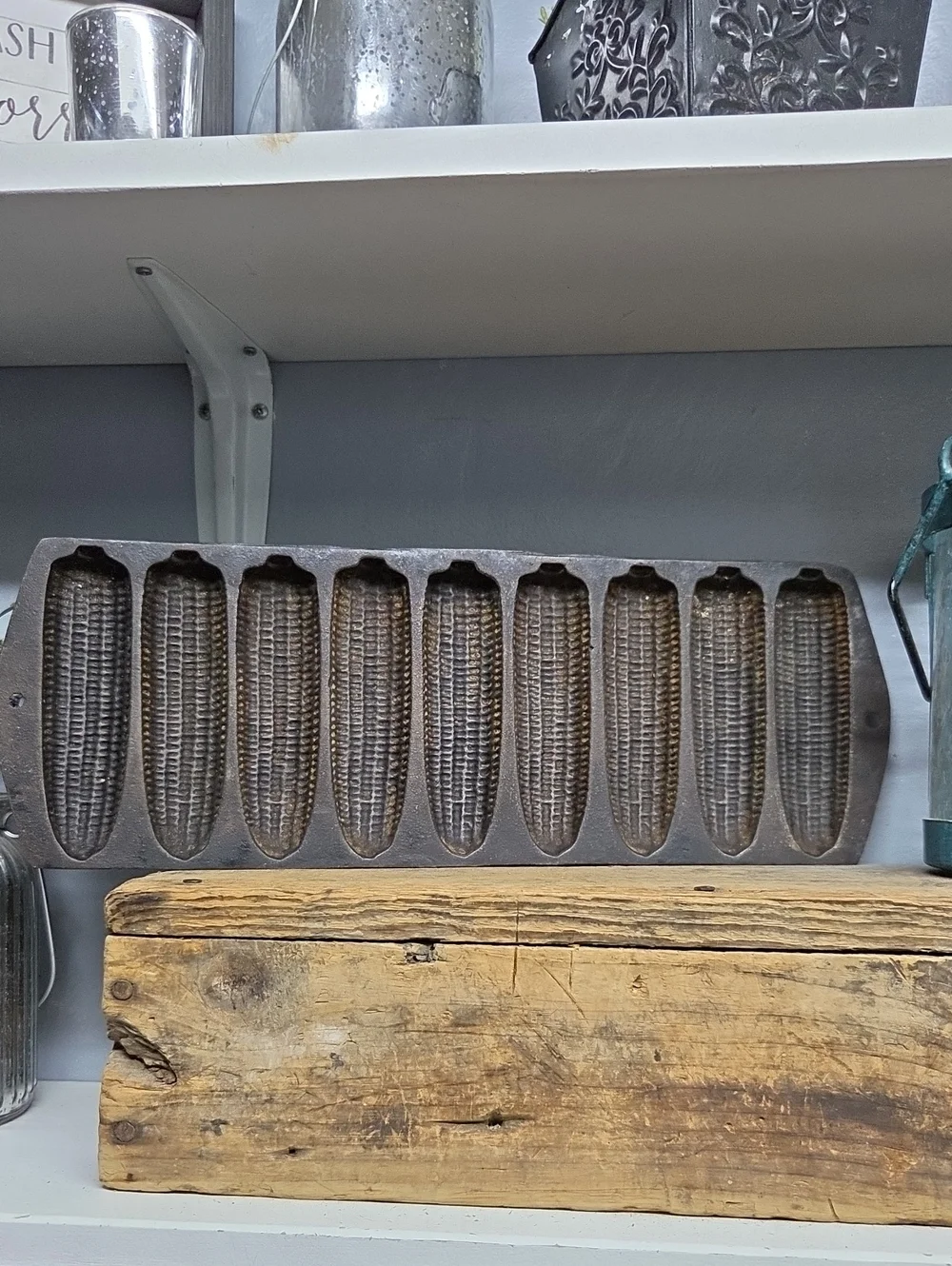 Vintage Cast Iron Cornbread Stick Pan - 9 Cavity